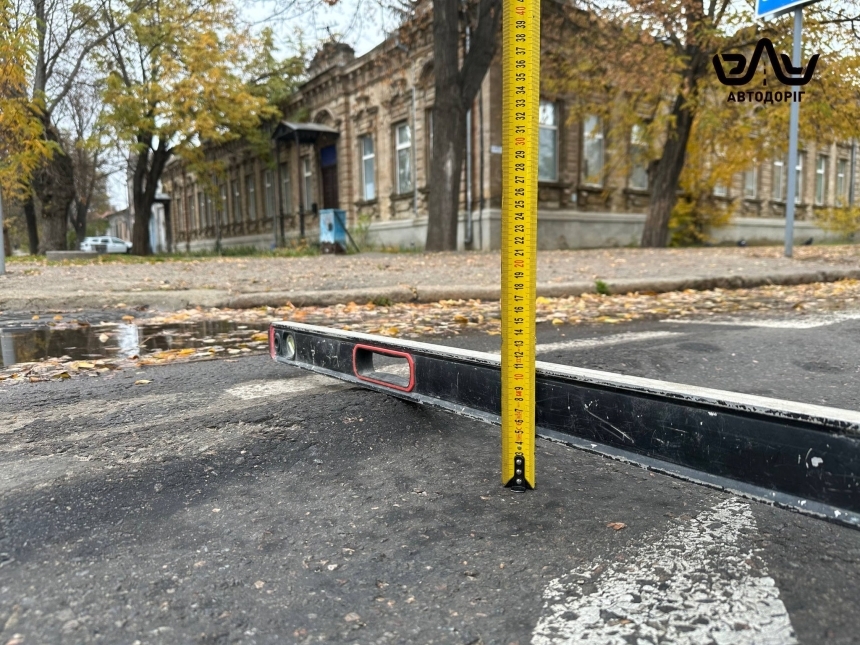 В центре Николаева ограничат движение по улице из-за ремонта дороги В центре Николаева ограничат движение по улице из-за ремонта дороги