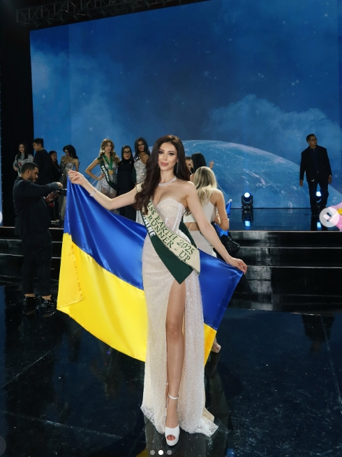 Одесситка Мария Желяскова стала Вице-мисс Земля 2025 (фото) Одесситка Мария Желяскова стала Вице-мисс Земля 2025 (фото)