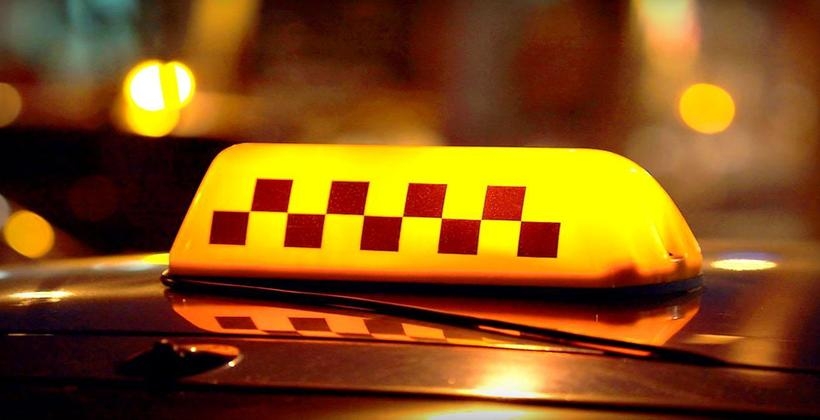 «Чм* Бандеровское»: в Днепре пассажирка такси агрессивно потребовала от водителя перейти на русский (видео) «Чм* Бандеровское»: в Днепре пассажирка такси агрессивно потребовала от водителя перейти на русский (видео)