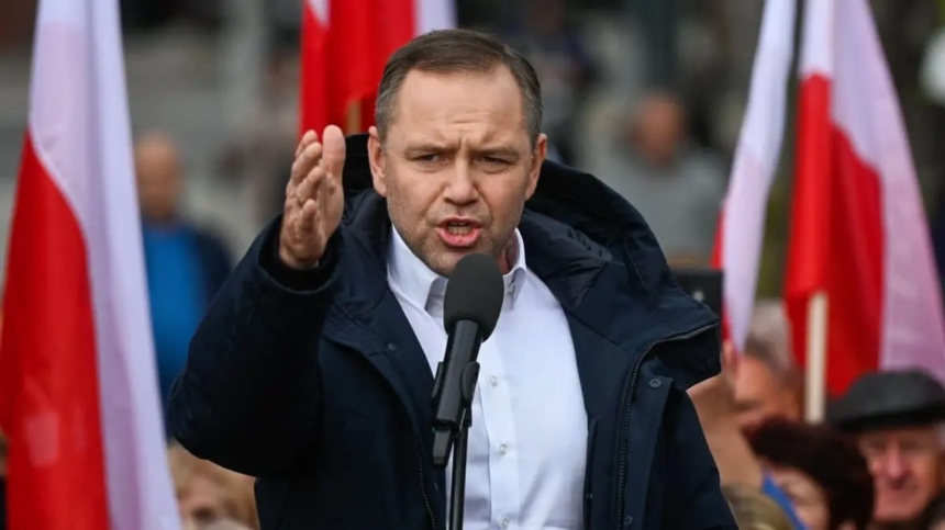 Президент Польщі висловив незадоволення відсутністю вдячності з боку України Президент Польщі висловив незадоволення відсутністю вдячності з боку України