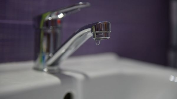 Цілий мікрорайон Миколаєва залишився без води Цілий мікрорайон Миколаєва залишився без води