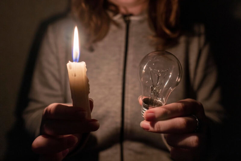 Графики почасовых отключений света продолжают действовать: как будут выключать в воскресенье Графики почасовых отключений света продолжают действовать: как будут выключать в воскресенье