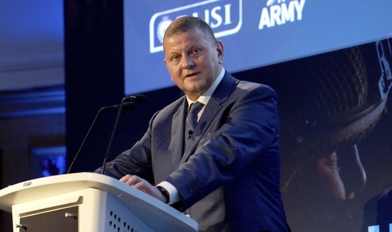 Залужный: Украина не примет «мир» ценой капитуляции — мир возможен только через победу Залужный: Украина не примет «мир» ценой капитуляции — мир возможен только через победу