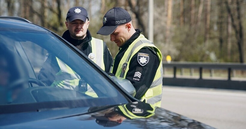 Что ждет водителя, который сел за руль без удостоверения Что ждет водителя, который сел за руль без удостоверения