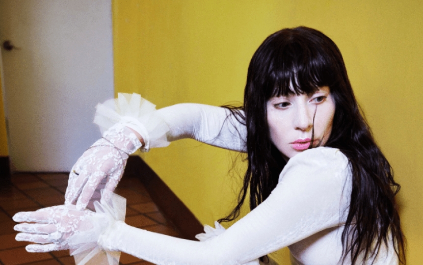 Леди Гага рассказала, как попала в психушку Леди Гага рассказала, как попала в психушку