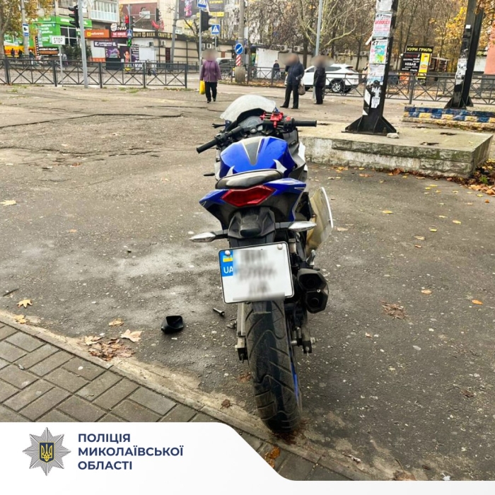 В Николаеве 20-летний мотоциклист сбил 86-летнюю бабушку В Николаеве 20-летний мотоциклист сбил 86-летнюю бабушку