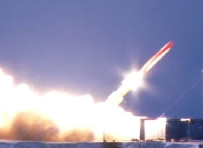 НАТО попередило про нові види російської зброї з високим потенціалом загрози НАТО попередило про нові види російської зброї з високим потенціалом загрози