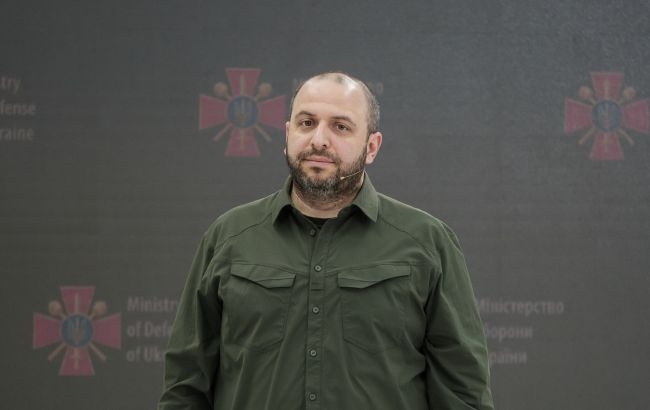 Умеров вернется в Украину в четверг, - СМИ Умеров вернется в Украину в четверг, - СМИ