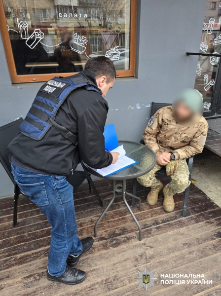 Сын мэра незаконно получил соцвыплаты за инвалидность и проиграл деньги в казино в Черкасской области Сын мэра незаконно получил соцвыплаты за инвалидность и проиграл деньги в казино в Черкасской области