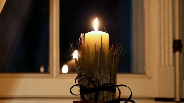 Україна вшановує пам'ять жертв Голодомору: о 16:00 — хвилина мовчання та акція «Запали свічку пам'яті» Україна вшановує пам'ять жертв Голодомору: о 16:00 — хвилина мовчання та акція «Запали свічку пам'яті»