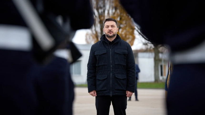 Зеленский заявил о готовности к выборам и поддержал изменение законодательства в военное время Зеленский заявил о готовности к выборам и поддержал изменение законодательства в военное время