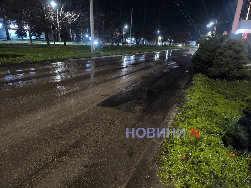 Центр Миколаєва залишився без води (квадрати вулиць) Центр Миколаєва залишився без води (квадрати вулиць)