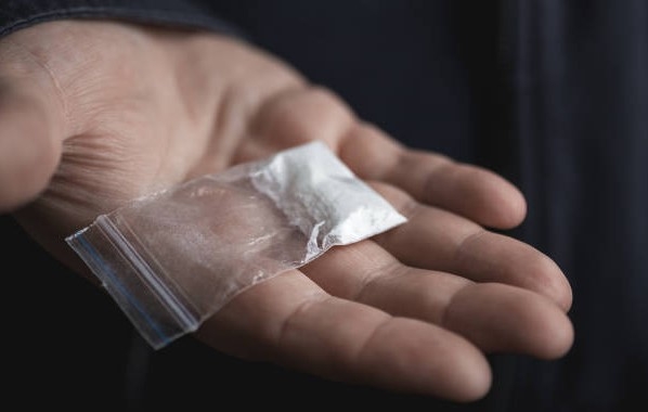 Продавав психотропи: суд у Миколаївській області зжалився над 16-річним закладчиком Продавав психотропи: суд у Миколаївській області зжалився над 16-річним закладчиком