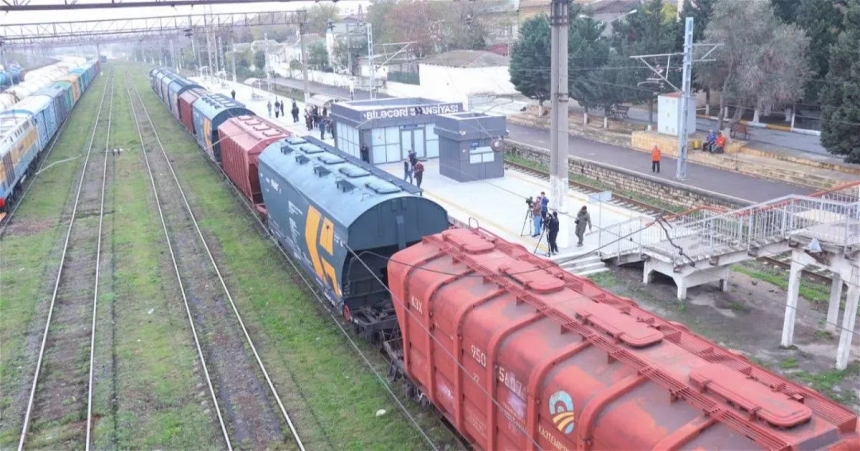 Азербайджан уперше за багато років відправив пальне до Вірменії Азербайджан уперше за багато років відправив пальне до Вірменії