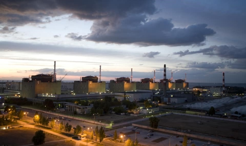 На Запорожской АЭС восстановили линию электропередачи благодаря временному перемирию На Запорожской АЭС восстановили линию электропередачи благодаря временному перемирию