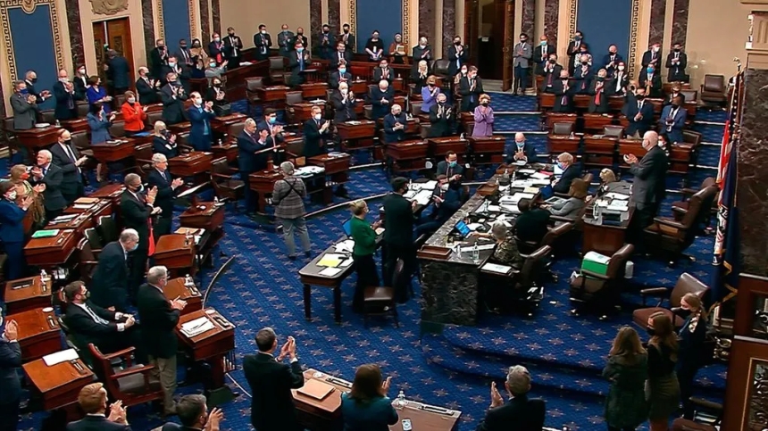 Сенат США готує обмеження воєнних повноважень Трампа щодо Венесуели Сенат США готує обмеження воєнних повноважень Трампа щодо Венесуели