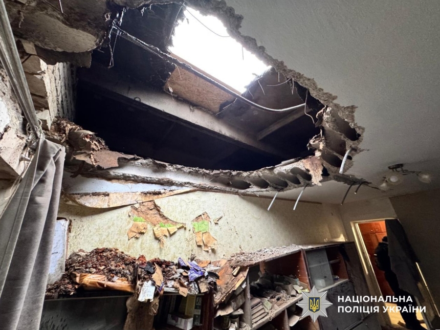 Опубліковано фото наслідків нічних обстрілів на території України. Опубліковано фото наслідків нічних обстрілів на території України.