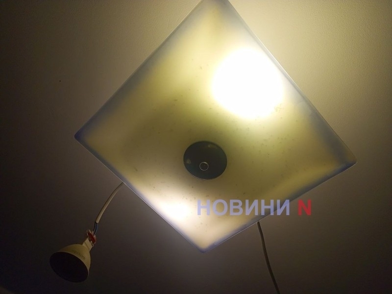 Графіки аварійних відключень у Миколаєві: вимкнули 5 черг, погодинні теж діють Графіки аварійних відключень у Миколаєві: вимкнули 5 черг, погодинні теж діють