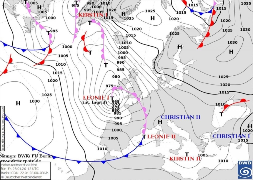 Над Україною зіткнуться циклон та антициклон: очікуються сніг та посилення вітру Над Україною зіткнуться циклон та антициклон: очікуються сніг та посилення вітру