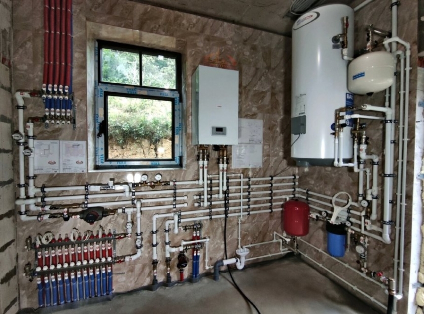 В Николаеве жители многоэтажного дома сорвали установку генератора на бойлерной В Николаеве жители многоэтажного дома сорвали установку генератора на бойлерной