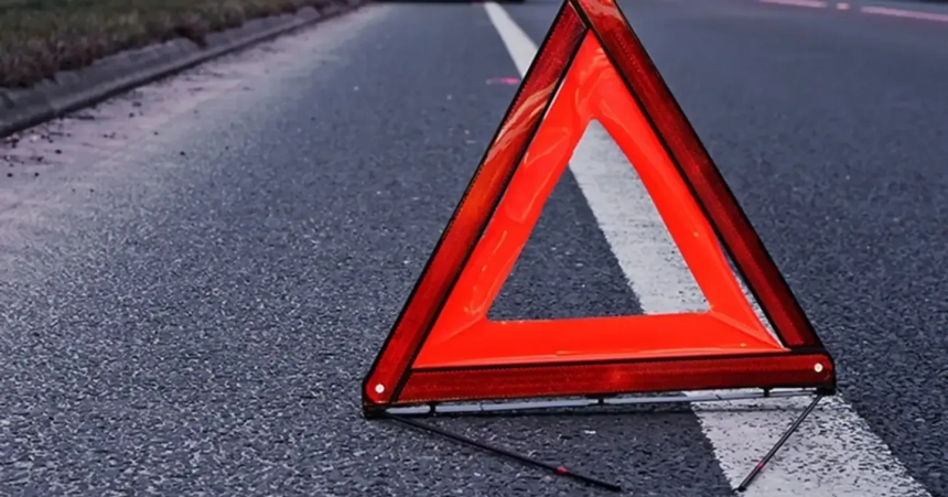 У Туреччині автобус злетів з дороги: загинуло дев'ятеро людей У Туреччині автобус злетів з дороги: загинуло дев'ятеро людей