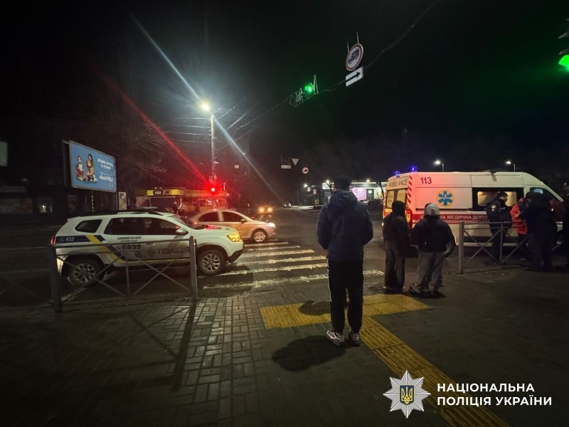 Автомобиль полиции сбил мальчика на пешеходном переходе в Николаеве Автомобиль полиции сбил мальчика на пешеходном переходе в Николаеве