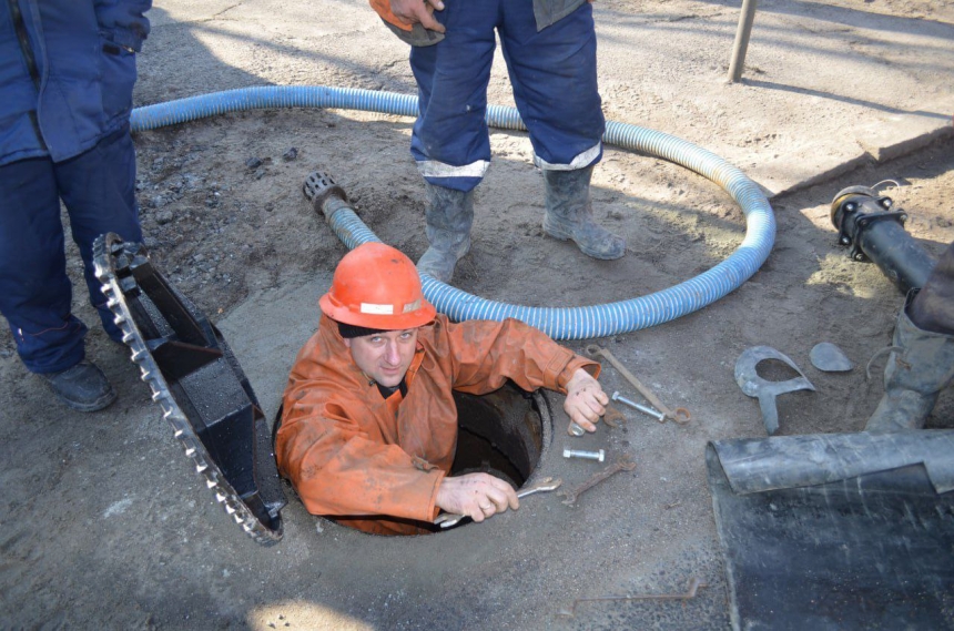 Часть Николаева осталась без воды (квадраты улиц) Часть Николаева осталась без воды (квадраты улиц)