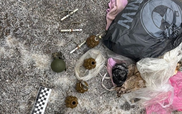 Продаж гранат: військових затримано при спробі збуту Продаж гранат: військових затримано при спробі збуту