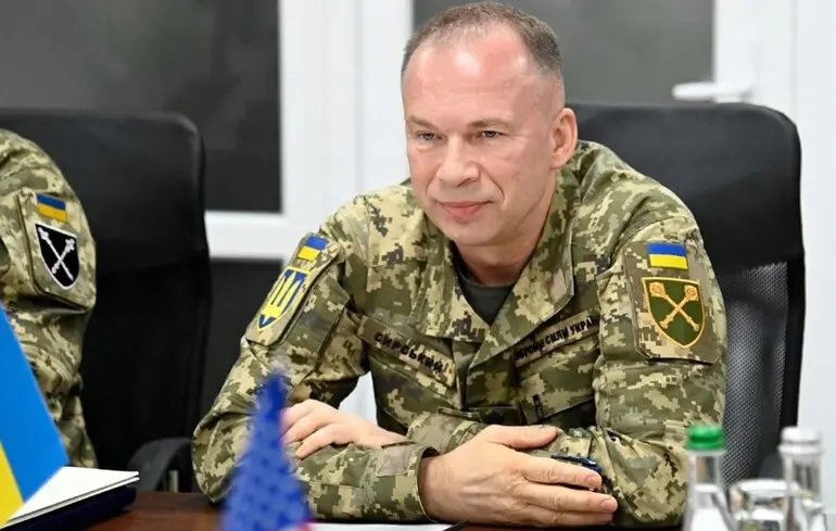 Кремль планує збільшити угруповання військ ще на 400 тисяч осіб, - Сирський Кремль планує збільшити угруповання військ ще на 400 тисяч осіб, - Сирський