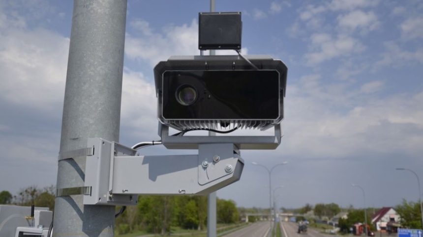 На дорогах України запрацюють ще 37 камер фіксації порушень правил дорожнього руху (список) На дорогах України запрацюють ще 37 камер фіксації порушень правил дорожнього руху (список)