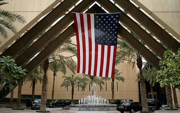 Госдеп США распорядился о выезде части дипломатов из Саудовской Аравии Госдеп США распорядился о выезде части дипломатов из Саудовской Аравии
