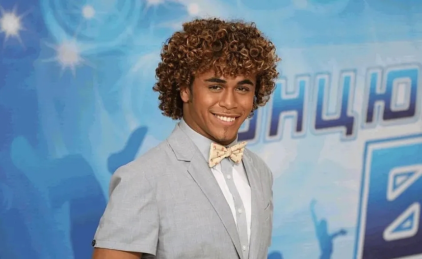 Судья украинского шоу "Танцуют все!" Гомес обручился со своим парнем Судья украинского шоу "Танцуют все!" Гомес обручился со своим парнем