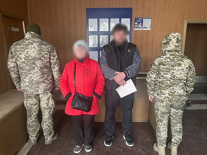 Киевлянин женился на 80-летней теще: пограничники помешали семейному счастью Киевлянин женился на 80-летней теще: пограничники помешали семейному счастью