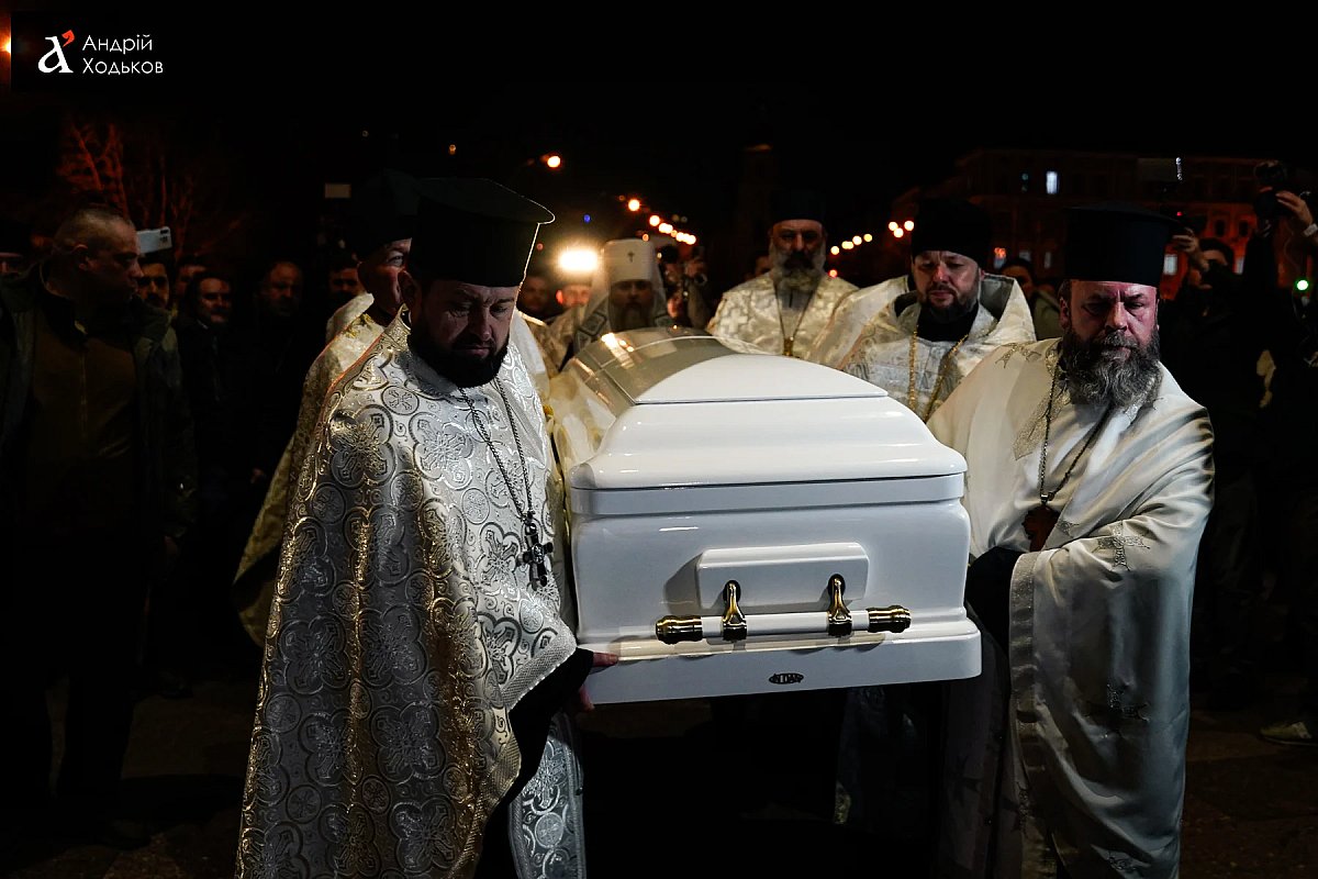 Проходит прощание с Патриархом Филаретом (фото) Проходит прощание с Патриархом Филаретом (фото)