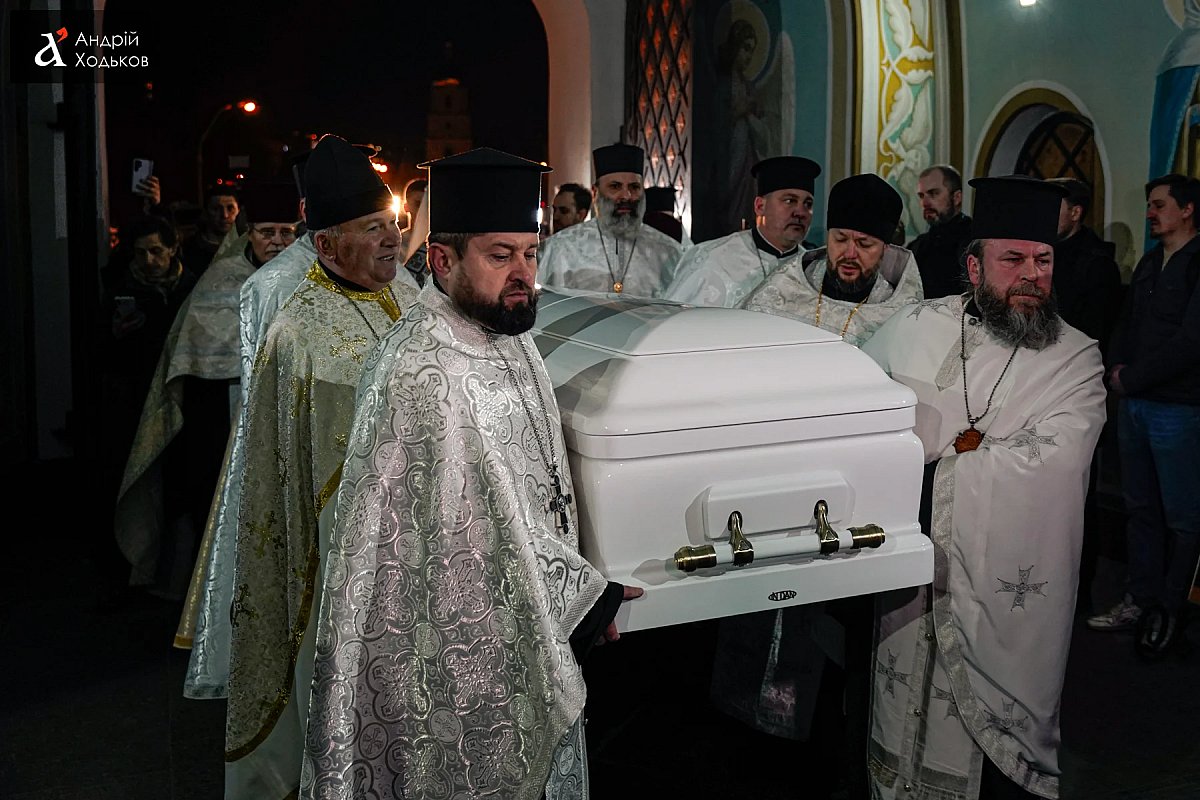 Проходит прощание с Патриархом Филаретом (фото) Проходит прощание с Патриархом Филаретом (фото)