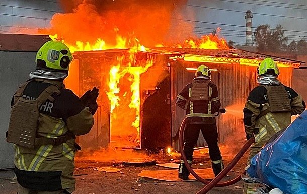 В Кривом Роге атакован объект промышленной инфраструктуры В Кривом Роге атакован объект промышленной инфраструктуры