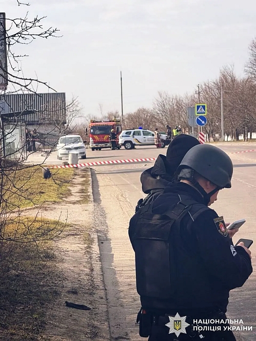 Вибух сміттєвого баку на Київщині: травмувалася 11-річна дитина Вибух сміттєвого баку на Київщині: травмувалася 11-річна дитина