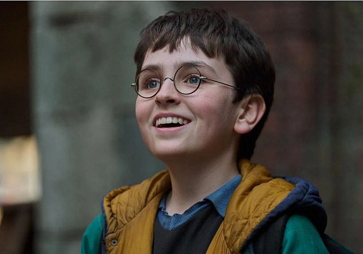 З'явився перший тизер серіалу про Гаррі Поттера (відео) З'явився перший тизер серіалу про Гаррі Поттера (відео)