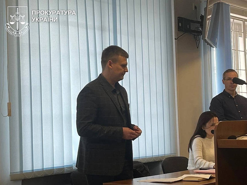 Cтарості села, який підозрюється у вбивстві колеги на Миколаївщині, змінили запобіжний захід Cтарості села, який підозрюється у вбивстві колеги на Миколаївщині, змінили запобіжний захід