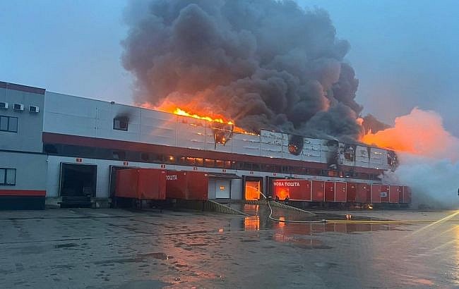 У «Новій пошті» розповіли, як і кому повертають гроші після російських атак У «Новій пошті» розповіли, як і кому повертають гроші після російських атак