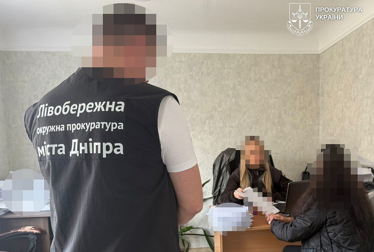 Бухгалтер перевела мошенникам 12 млн бюджетных средств Бухгалтер перевела мошенникам 12 млн бюджетных средств