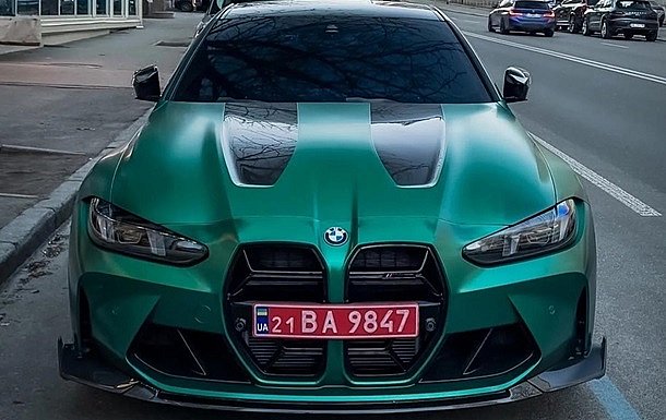 У Києві помітили рідкісний спорткар BMW M4 CS – його вартість перевищує 150 тисяч доларів У Києві помітили рідкісний спорткар BMW M4 CS – його вартість перевищує 150 тисяч доларів