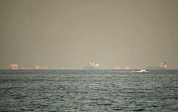 Катар відновив рух суден після блокування Ормузької протоки Катар відновив рух суден після блокування Ормузької протоки