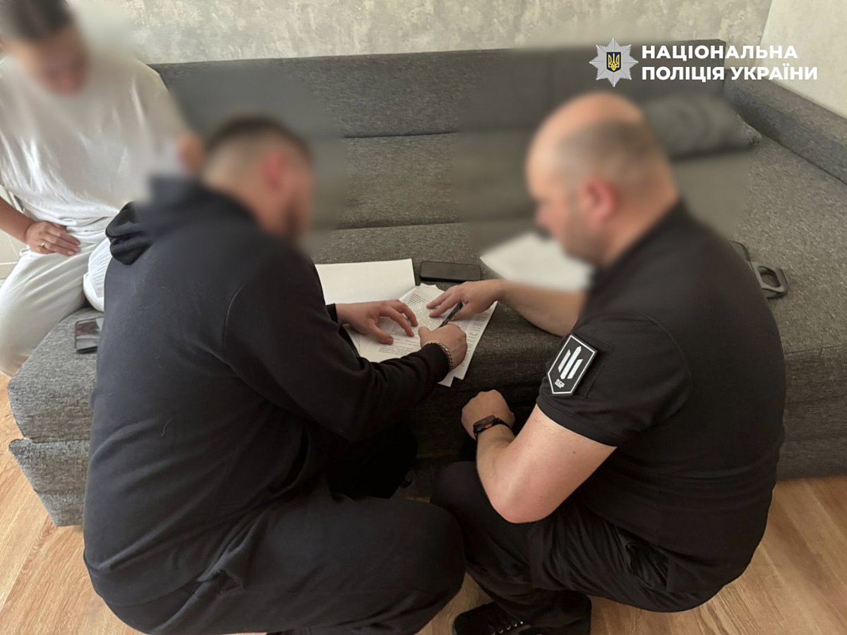 В Украине ликвидировали схему «похищения» военнослужащих из воинских частей В Украине ликвидировали схему «похищения» военнослужащих из воинских частей