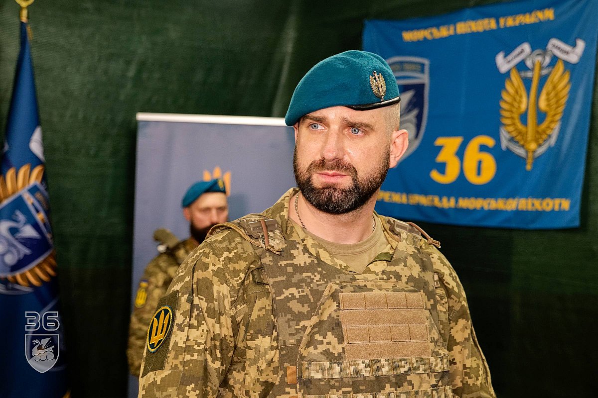 День морской пехоты Украины: бойцов николаевской 36-й бригады наградили за боевые заслуги День морской пехоты Украины: бойцов николаевской 36-й бригады наградили за боевые заслуги
