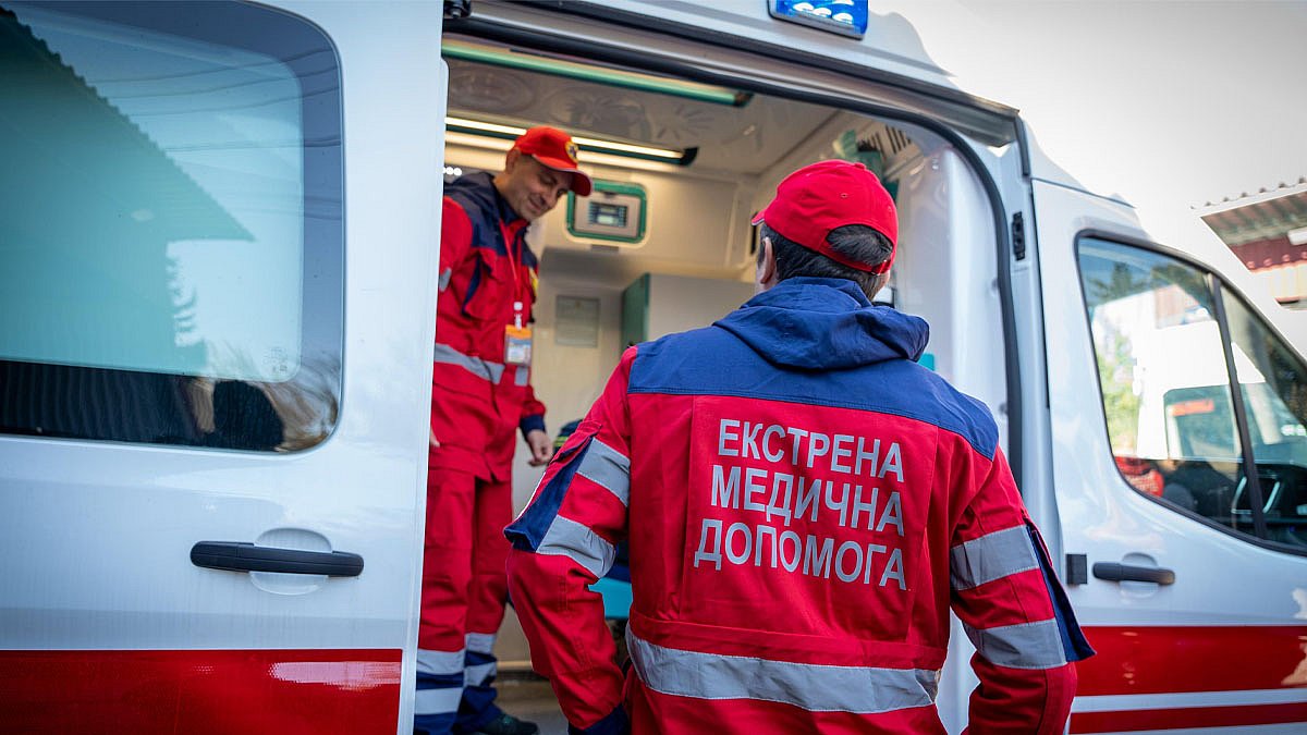 У Сумах збільшилася кількість постраждалих після атаки на похоронну процесію У Сумах збільшилася кількість постраждалих після атаки на похоронну процесію