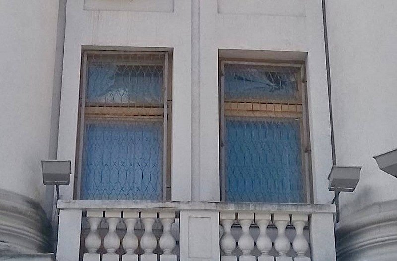 Здание МИД Украины повреждено во время атаки России на Киев Здание МИД Украины повреждено во время атаки России на Киев