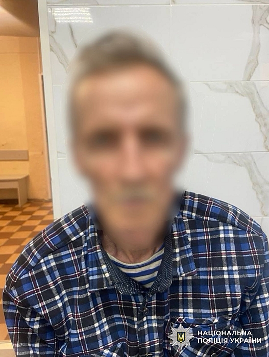 На Київщині 63-річний чоловік побив сокирою власну сестру. Фото: ГУ НП в Київській області На Київщині 63-річний чоловік побив сокирою власну сестру. Фото: ГУ НП в Київській області
