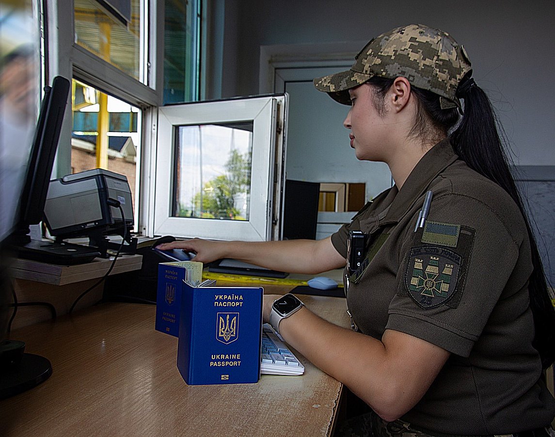 Вместо алиментов детям - взятка пограничнику: жителя Киевщины задержали на границе Вместо алиментов детям - взятка пограничнику: жителя Киевщины задержали на границе