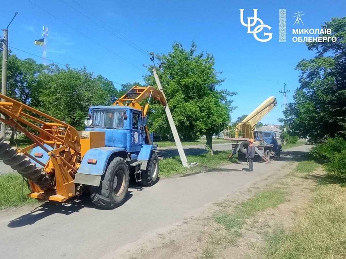 На Миколаївщині жінка збила електроопору: без світла залишилася майже тисяча домівок На Миколаївщині жінка збила електроопору: без світла залишилася майже тисяча домівок